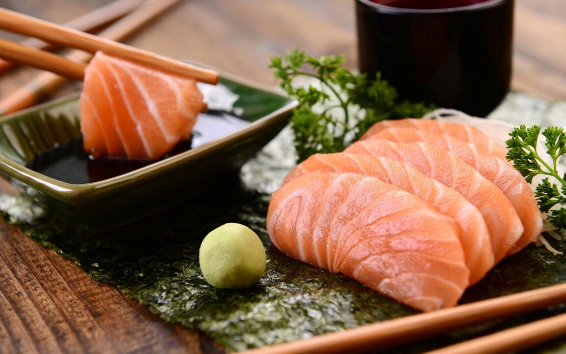 Ikan adalah salah satu makanan pokok orang Jepang, dengan pengecualian varietas berlemak seperti salmon. 